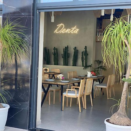 Hotel Denta Radhimë Екстериор снимка